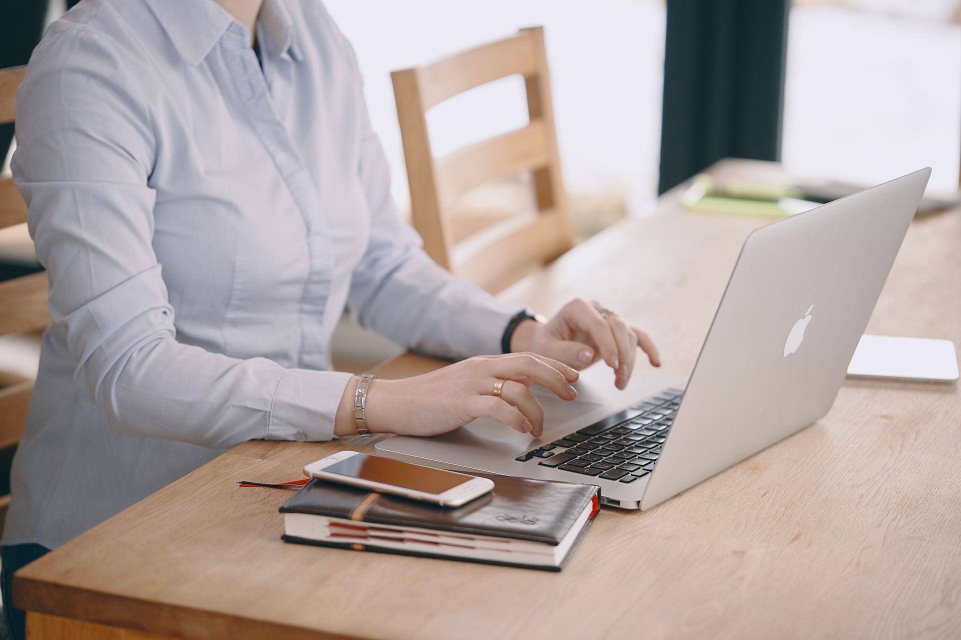 ¿Como usan Internet las mujeres emprendedoras en Colombia?