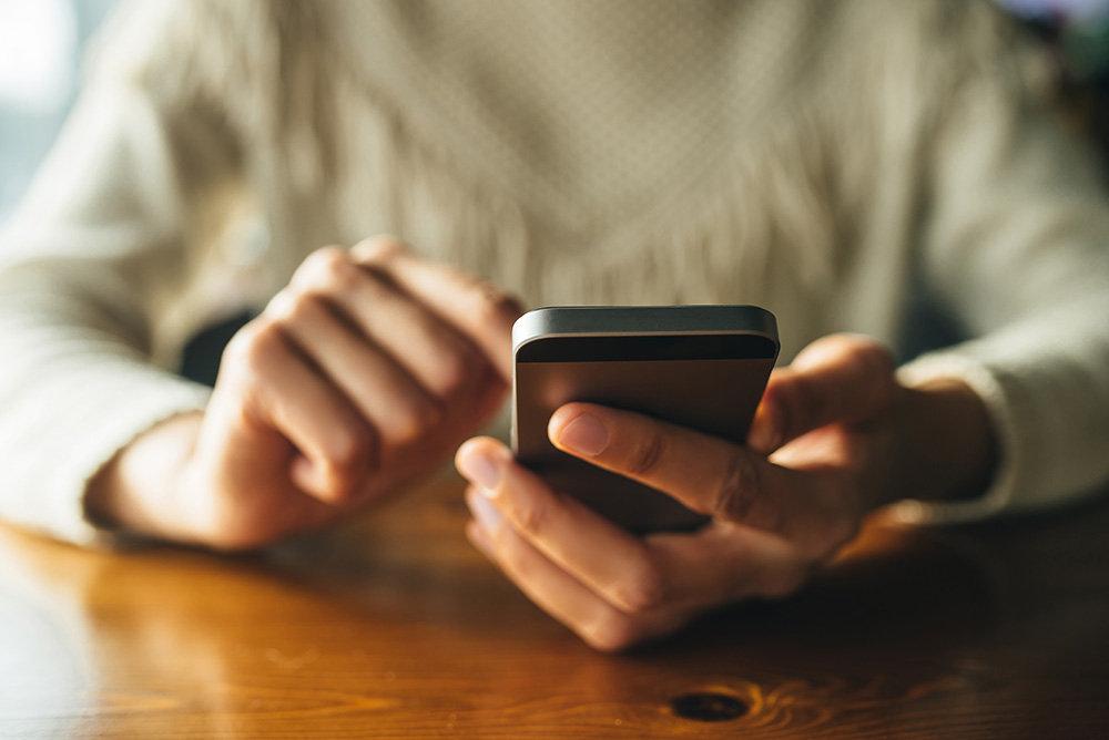 Why and How to Optimize Your Website for Mobile in 2025